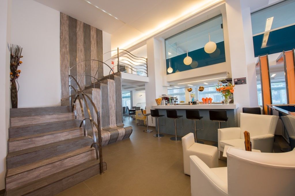 Astron Hotel إرابيترا المظهر الخارجي الصورة